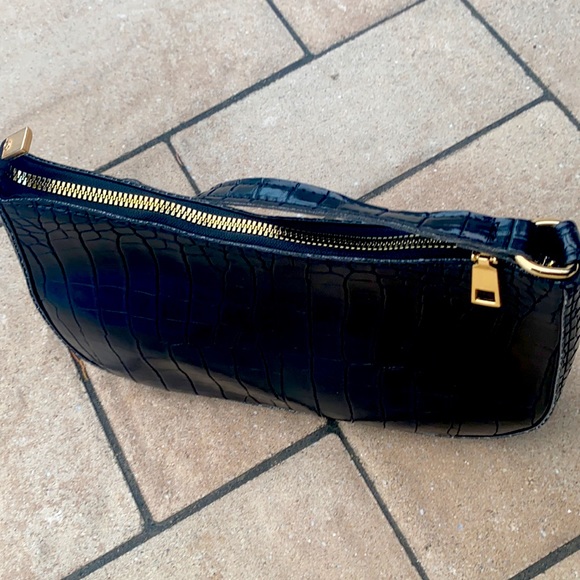 Black SHEIN bag snake patterned leather - Picture 3 of 4